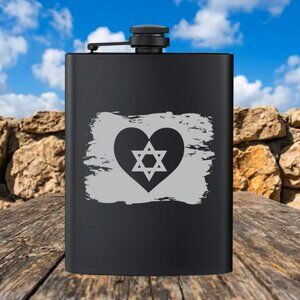 Personalized Israel Heart Love Black Flask | Flask | Israel | Family Gift